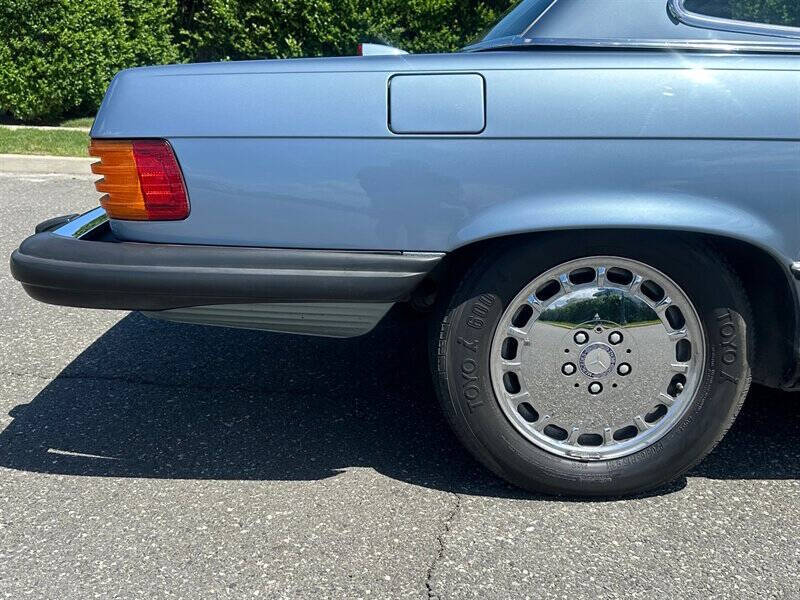 1986 Mercedes-Benz 560-Class 560 SL