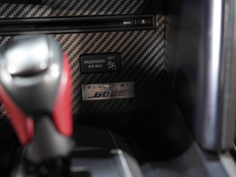 2015 Nissan GT-R Black Edition