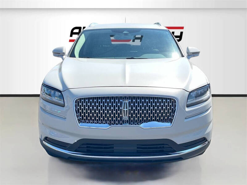 2022 Lincoln Nautilus Standard