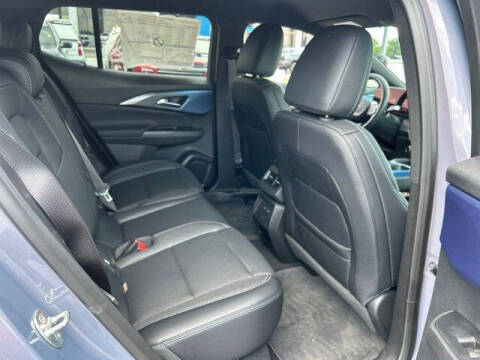 2026 Chevrolet Equinox EV LT 2