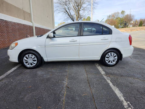 2011 Hyundai Accent GLS