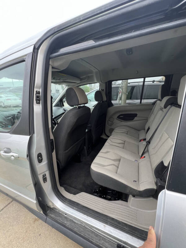 2017 Ford Transit Connect XLT