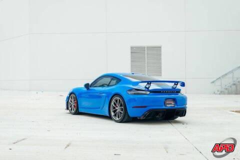 2022 Porsche 718 Cayman GT4