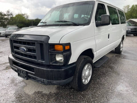 2012 Ford E-Series Wagon