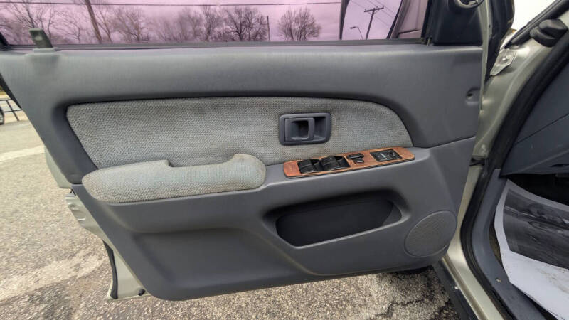 2000 Toyota 4Runner SR5