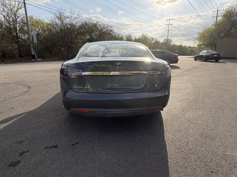 2013 Tesla Model S