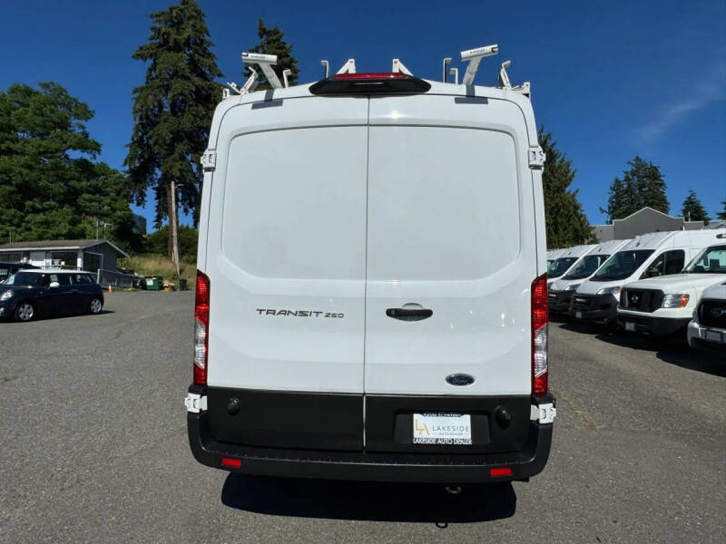 2021 Ford Transit