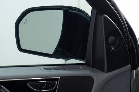 2019 Lincoln Navigator Select