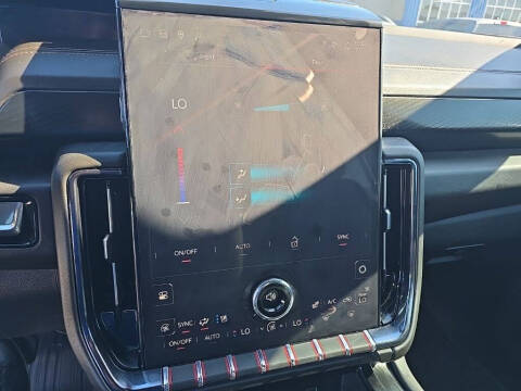 2025 GMC Yukon AT4