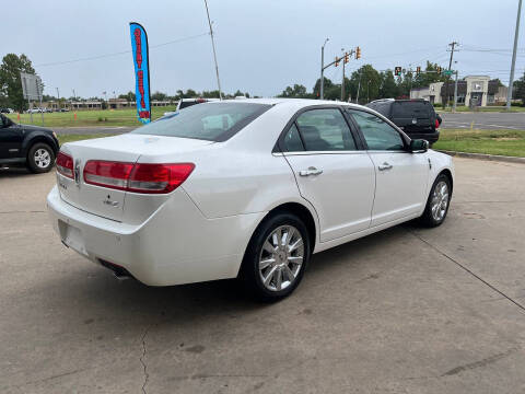 2011 Lincoln MKZ