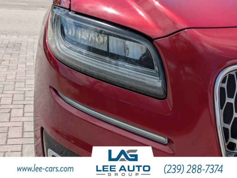2019 Lincoln Nautilus Select