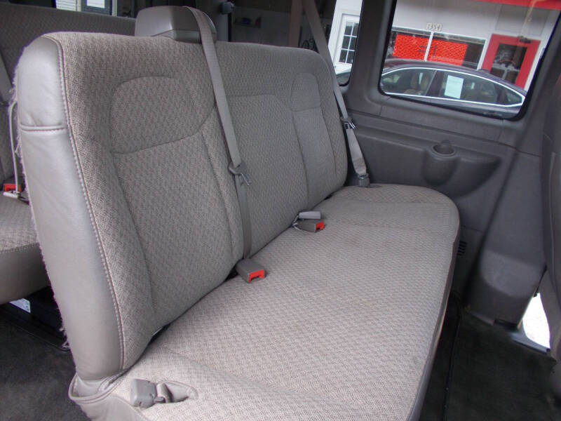 2016 Chevrolet Express LS 2500