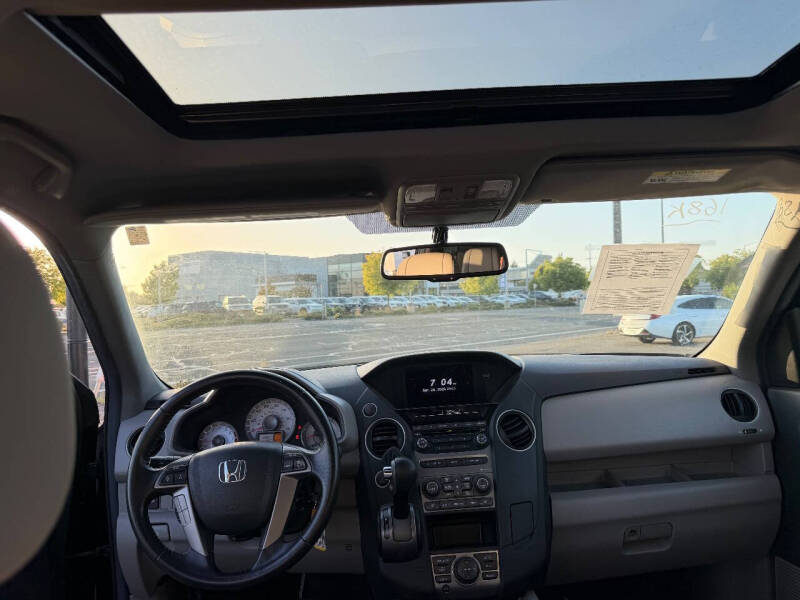 2013 Honda Pilot EX-L - Photo 11