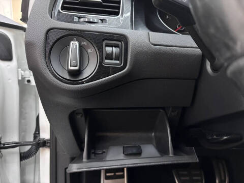 2017 Volkswagen Golf GTI