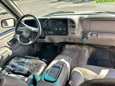 1999 Chevrolet Suburban K1500