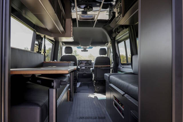 2025 Mercedes-Benz Sprinter 2500