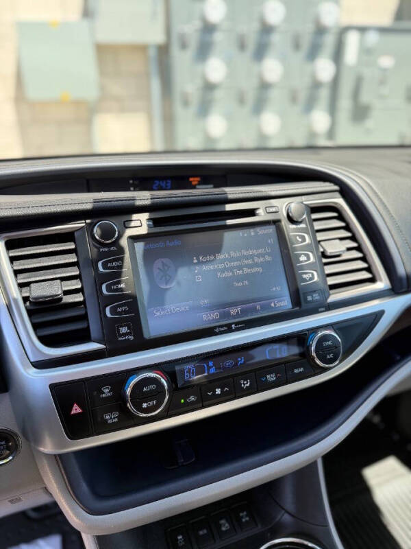 2015 Toyota Highlander Limited