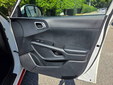 2021 Kia Soul GT-Line