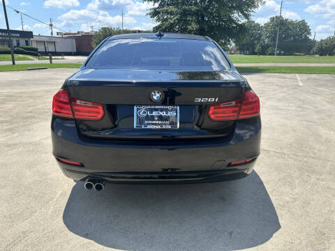 2013 BMW 3 Series 328i