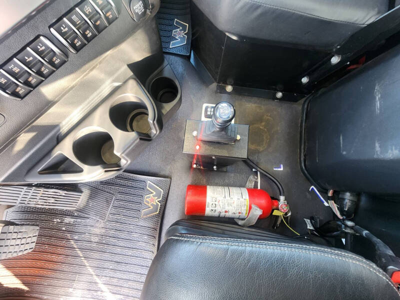 2023 Western Star 47X