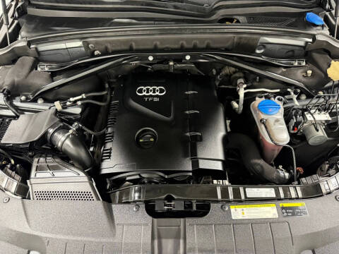 2016 Audi Q5 2.0T quattro Premium Plus