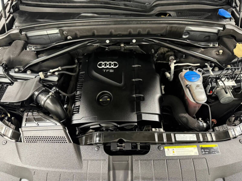 2016 Audi Q5 2.0T quattro Premium Plus