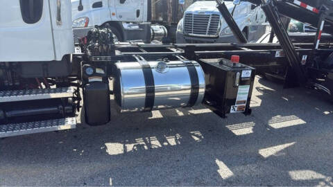2022 Freightliner M2 106