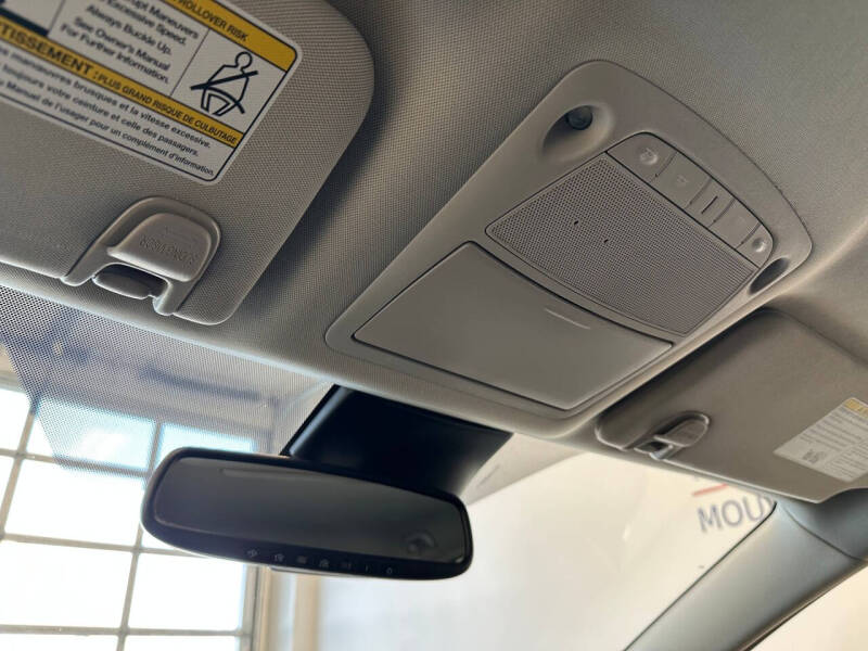 2022 Nissan Murano SL