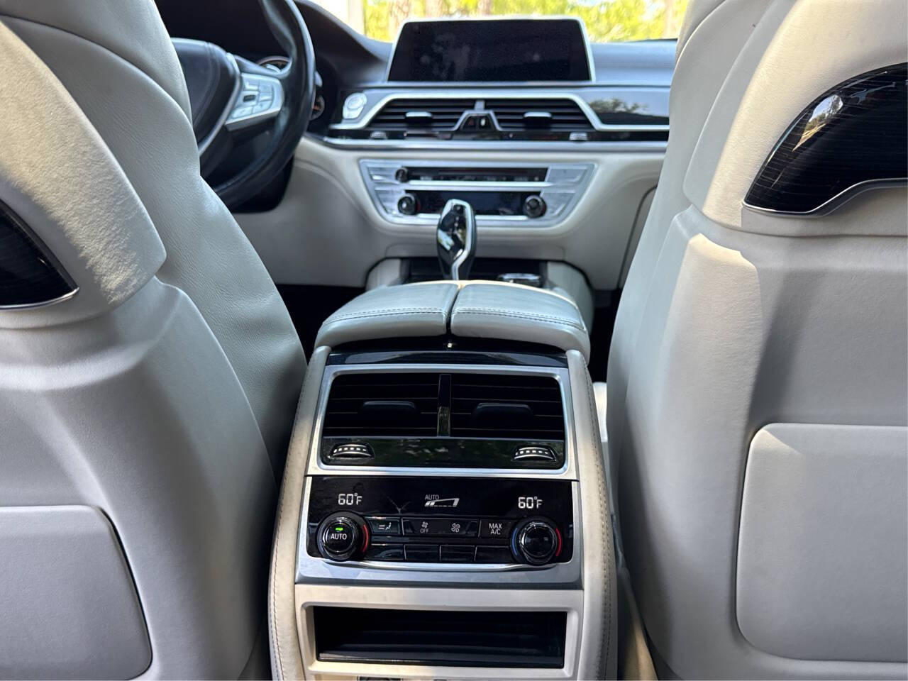 Black 2018 BMW 7 Series 750i 750i 4dr Sedan 37