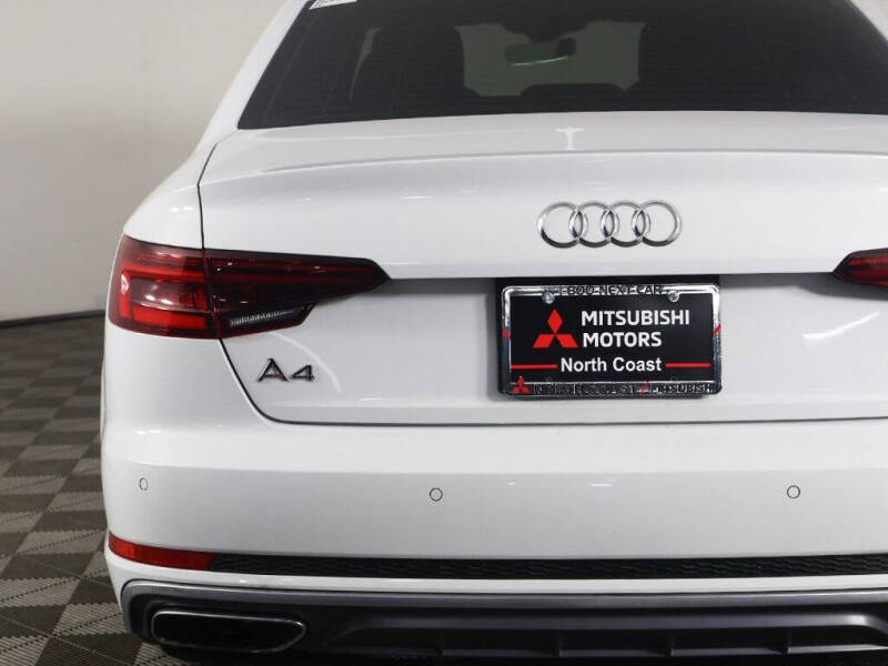 2019 Audi A4 quattro Premium Plus 45 TFSI