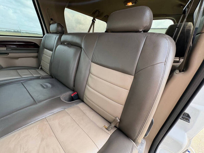 2004 Ford Excursion Eddie Bauer