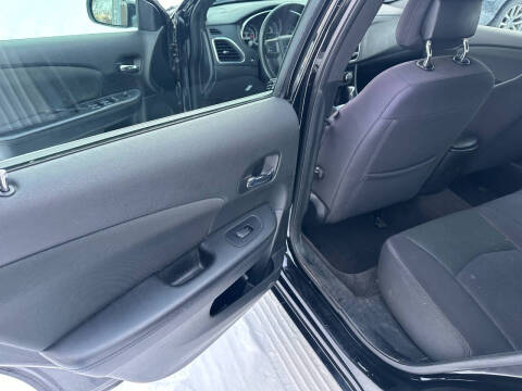 2012 Chrysler 200 LX