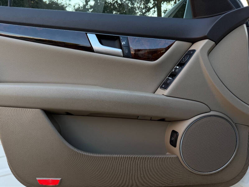 2013 Mercedes-Benz C-Class C 250 Luxury