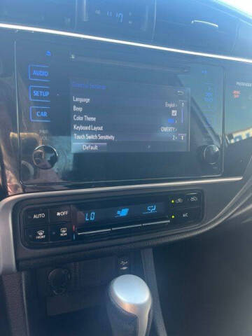 2017 Toyota Corolla LE