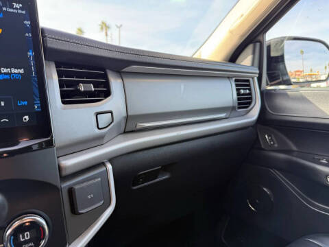 2022 Ford Expedition MAX XLT