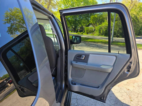 2004 Ford Expedition XLT