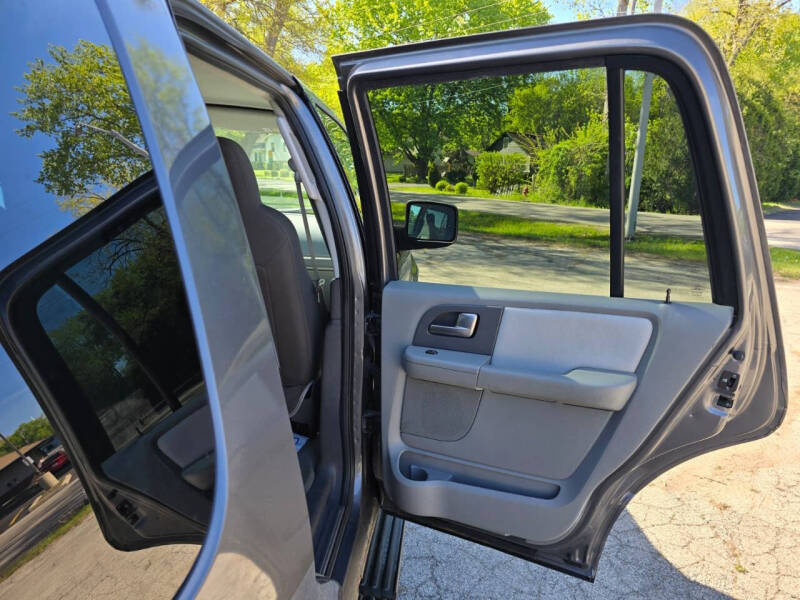 2004 Ford Expedition XLT