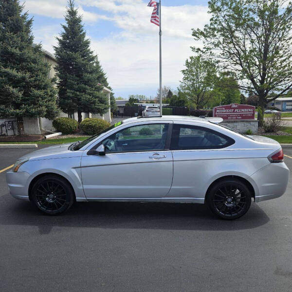 2010 Ford Focus SES