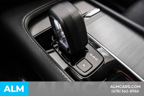 2025 Volvo XC90 B5 Core Bright Theme