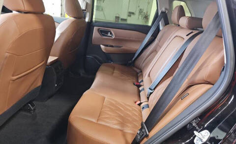2025 Nissan Rogue Platinum