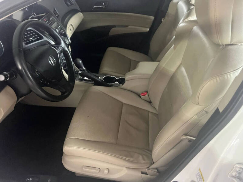 2014 Acura ILX 2.0L w/Tech