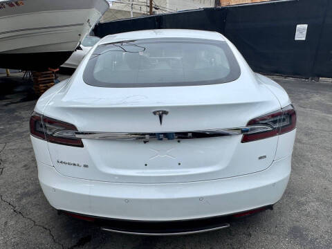 2013 Tesla Model S