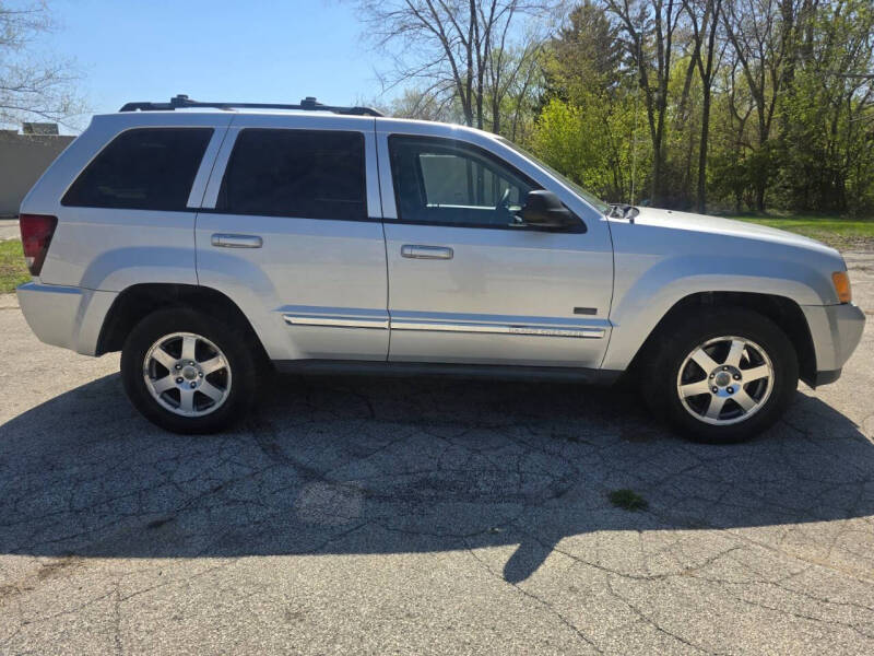 2009 Jeep Grand Cherokee Laredo
