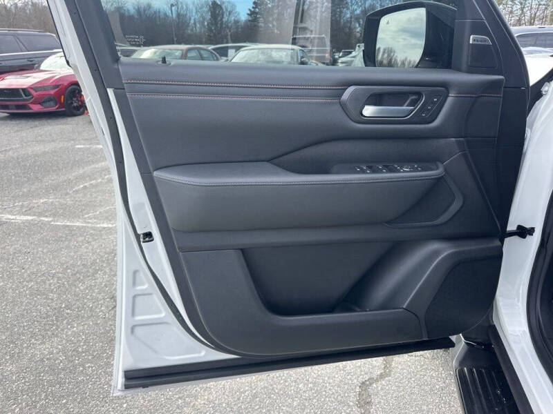 2025 Nissan Armada PRO-4X