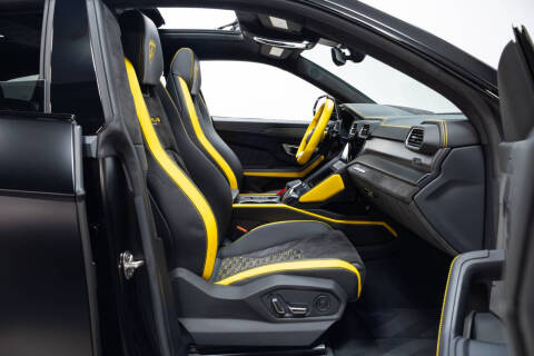 2022 Lamborghini Urus