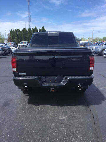 2017 RAM 1500 Night