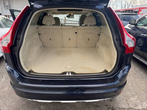 2015 Volvo XC60 T5 Drive-E Premier