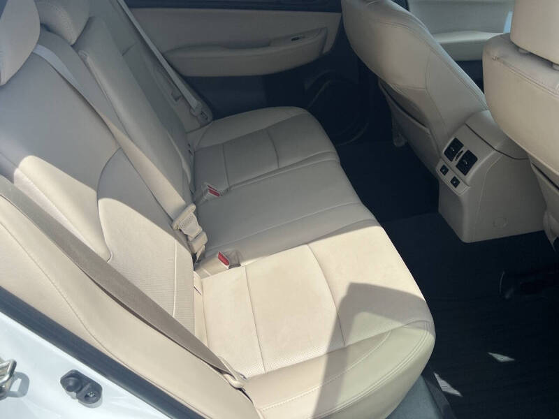2017 Subaru Outback 3.6R Limited