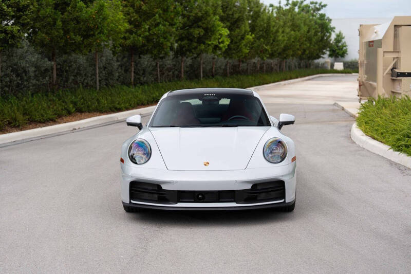 2026 Porsche 911 Carrera
