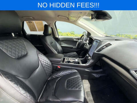 2024 Ford Edge Titanium